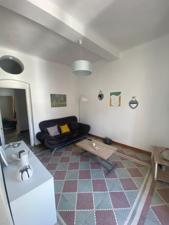 Appartement Climatise,Idealement Situe 100M Du Vieux Port. Bastia  Ngoại thất bức ảnh